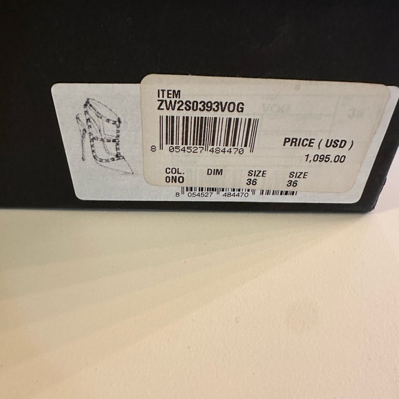 Womens size 36 (US 6) Valentino heels - Picture 11 of 11